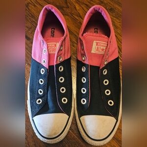Converse Sneakers in Pink and Black